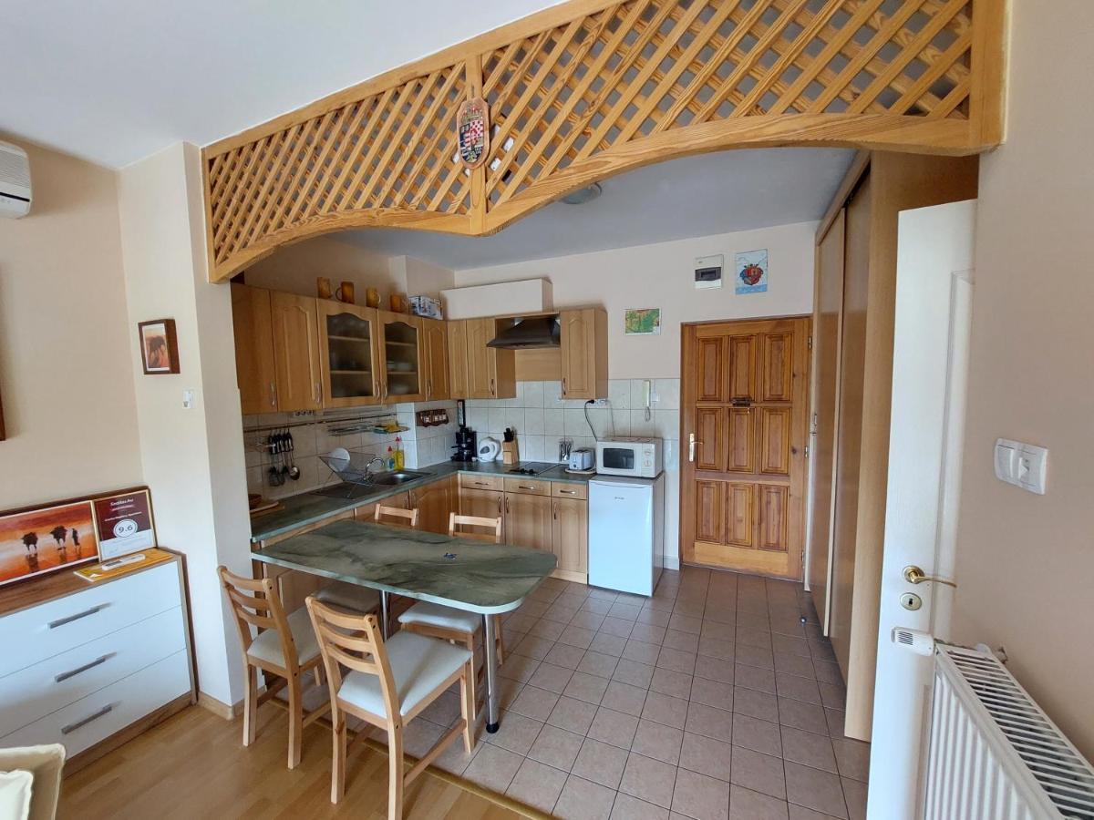 Cserke Napfeny Apartman Черкесёлё Экстерьер фото