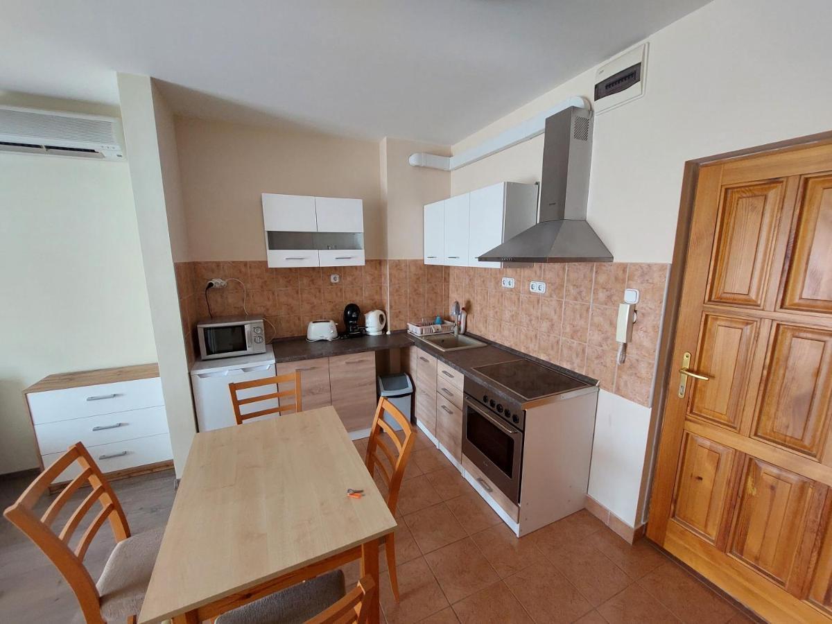 Cserke Napfeny Apartman Черкесёлё Экстерьер фото