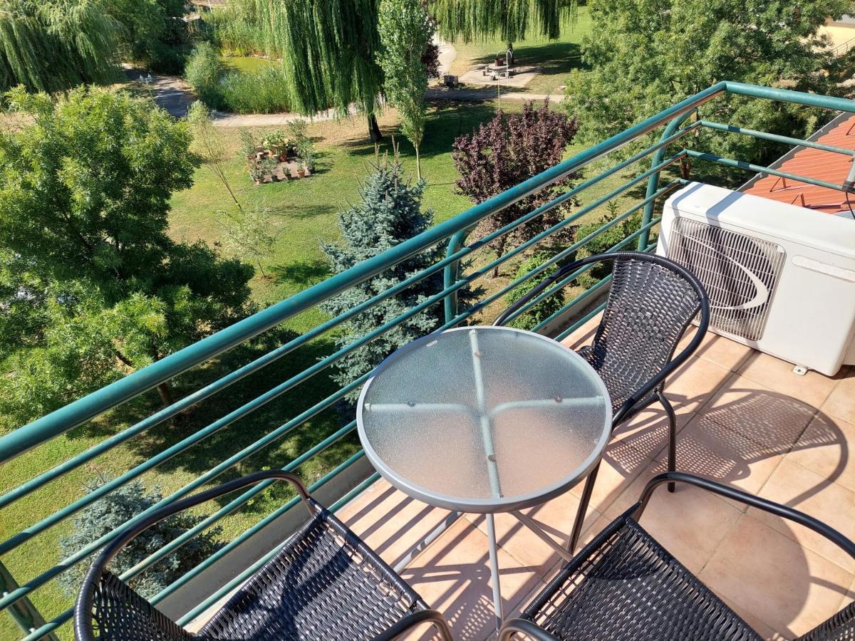Cserke Napfeny Apartman Черкесёлё Экстерьер фото