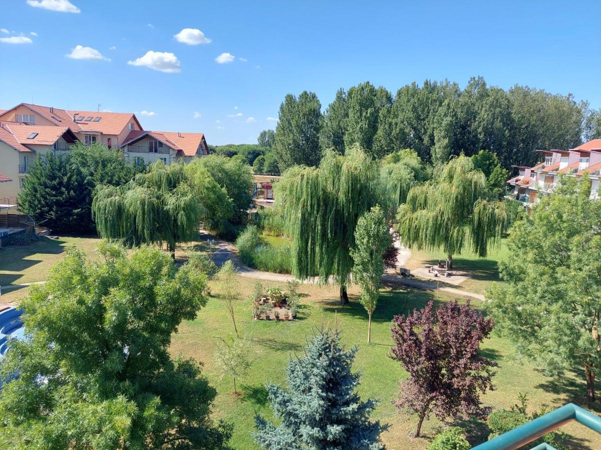 Cserke Napfeny Apartman Черкесёлё Экстерьер фото
